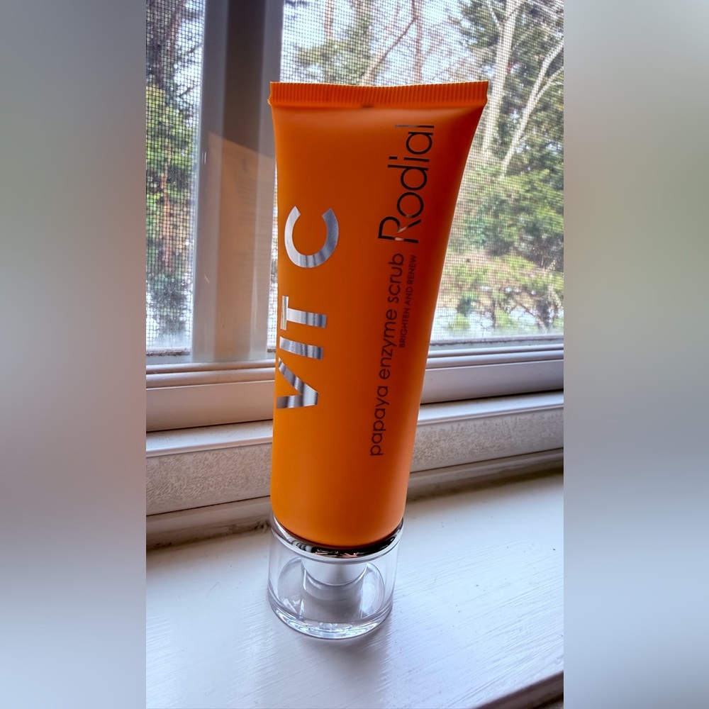 Rodial Orange Vitamin C Papaya Enzyme Scrub